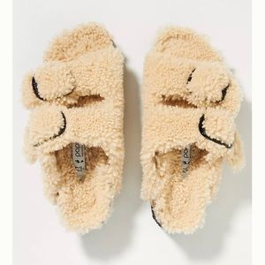 Birkenstock Arizona Teddy Sandals